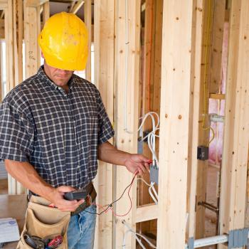 66c85cc6205aec9e076581e78b4617f2210a39f75124a3a75d1550c902f8cd01-1920w